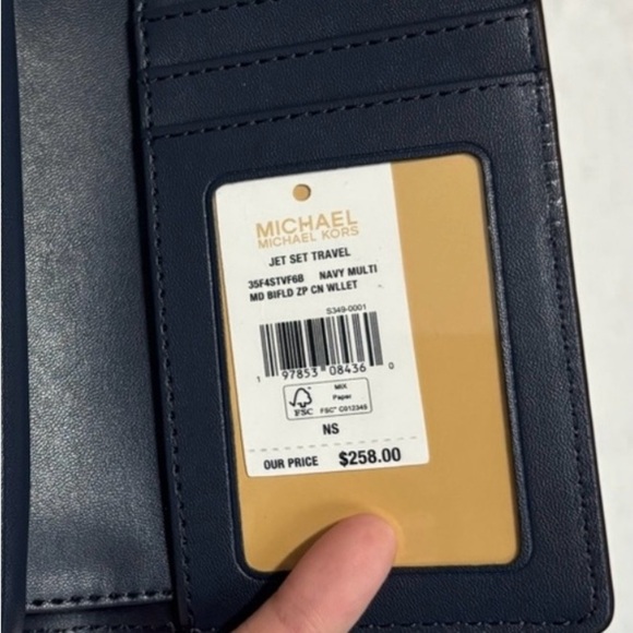 Michael Kors Dual-Tone*NAVY*Wallet - Picture 5 of 5